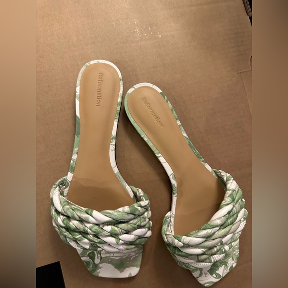 NEW reformation Mona tubular sandal - Picture 6 of 6